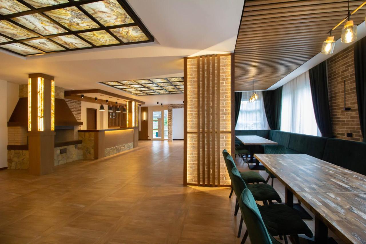 Berghaus Bucovina Hotel Câmpulung Moldovenesc Екстериор снимка